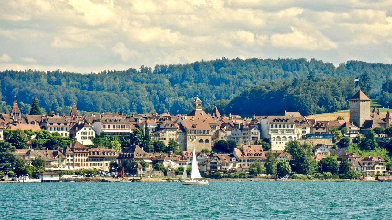 The Old Town Flat Lägenhet Murten Exteriör bild